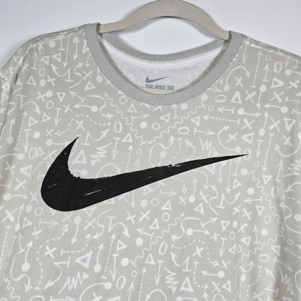 NIKE Dri Fit Athletic Cut Crew Tee T-Shirt Mens XL Football Play All Over Print